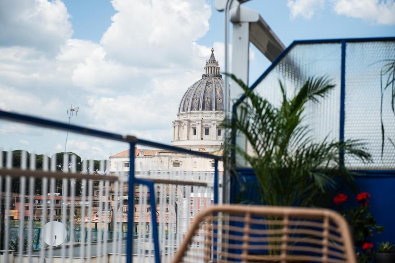 Le Terrazze Del Duca San Pietro Guesthouse Рим Екстер'єр фото